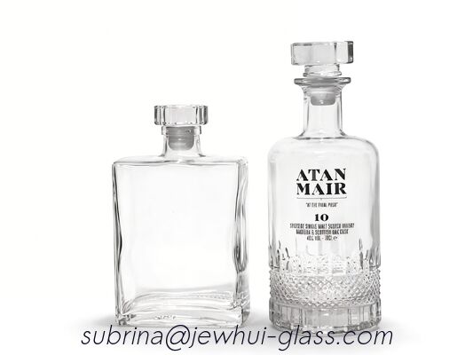 İyi fiyat 700ML BÜYÜK ŞİŞE/Votka, Cin, Rom, Tekila, Viskisi, Konyak ve Likör Ambalajları İçin Uygun, Sağlam Arıtılmış Flint Cam Tıpalı Şeffaf İçki Şişesi çevrimiçi