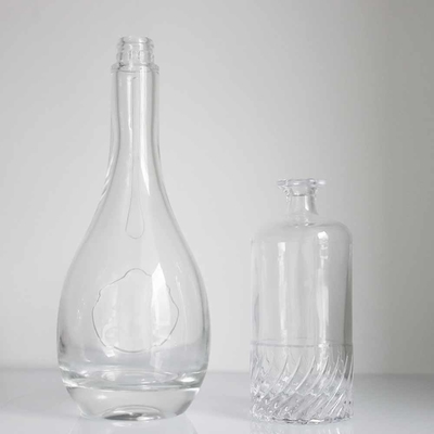 İyi fiyat Premium Kristal Şampanya Büyük Alkol Şişesi SGS FDA 23MM Çap Çapı çevrimiçi